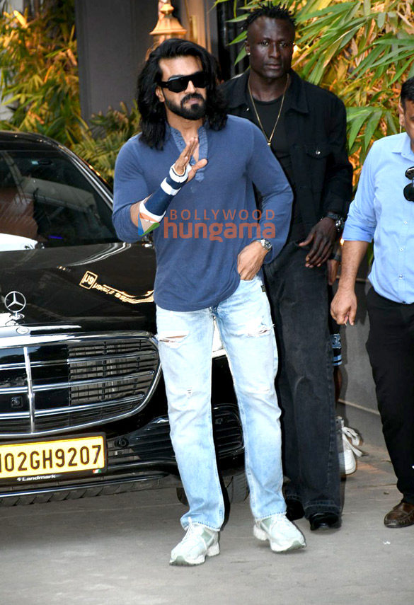 photos ram charan snapped at hakims aalim salon 5