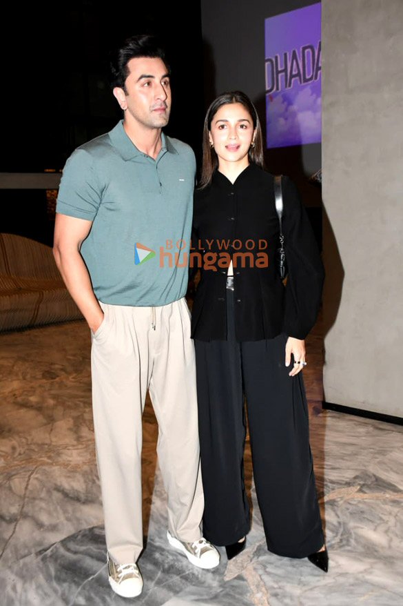photos ranbir kapoor alia bhatt and others grace the screening of daadi ki shaadi 9