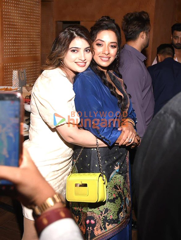 photos rupali ganguly celebrates her birthday with delnaaz irani tanishaa mukerji and others at belmarose sahara star mumbai 10