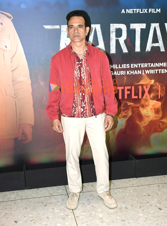 photos saif ali khan rasika dugal sanjay mishra zakir hussain 6