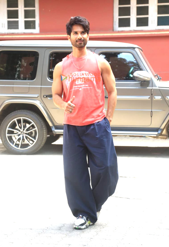 photos shahid kapoor kriti sanon and rashmika mandanna snapped at spotify office for cocktail 2 promotions 3