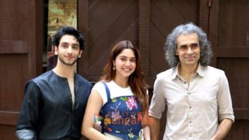 Photos: Vedang Raina, Sharvari and Imtiaz Ali snapped promoting Main Vaapas Aaunga