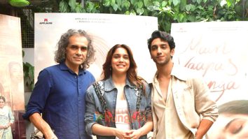 Photos: Vedang Raina, Sharvari and Imtiaz Ali snapped promoting their film Main Vaapas Aaunga