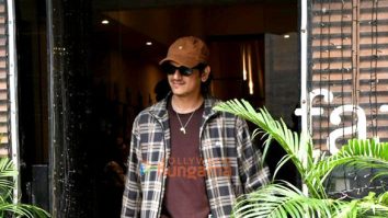 Photos: Vijay Varma snapped outside a cafe in Bandra