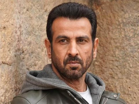 Ronit Roy warns fans about online impostor using his name to target women and asking for money; says, “Cops are coming for you” Ronit Roy warns fans about online impostor using his name to target women and asking for money; says, “Cops are coming for you”