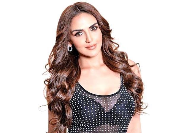 तलाक के बाद प्यार की कमी के बारे में खुलकर बोलीं ईशा देओल; कहते हैं, ''फिलहाल मैं गायब हूं, मुझे रोमांटिक होना पसंद है''