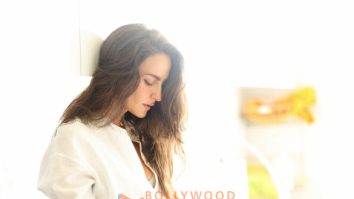 Celeb Photos Of Elli AvrRam
