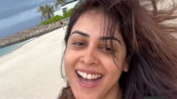 Family summer vacation time! Genelia & Ritiesh Deshmukh