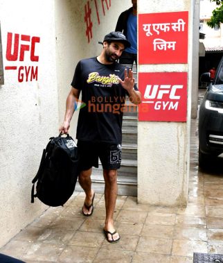 Photos: Aditya Roy Kapur snapped outside a gym in Bandra