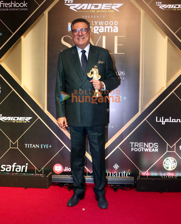 photos akshay kumar ananya panday sharvari shahid kapoor bhumi pednekar vaani kapoor arshad warsi and others grace the red carpet at bollywood hungama style icon awards 2026 09 4