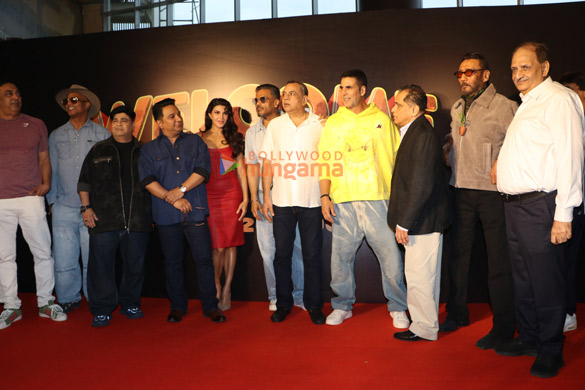 photos akshay kumar suniel shetty jacqueline fernandez paresh rawal and others grace tera paisa mera paisa song launch from we 5