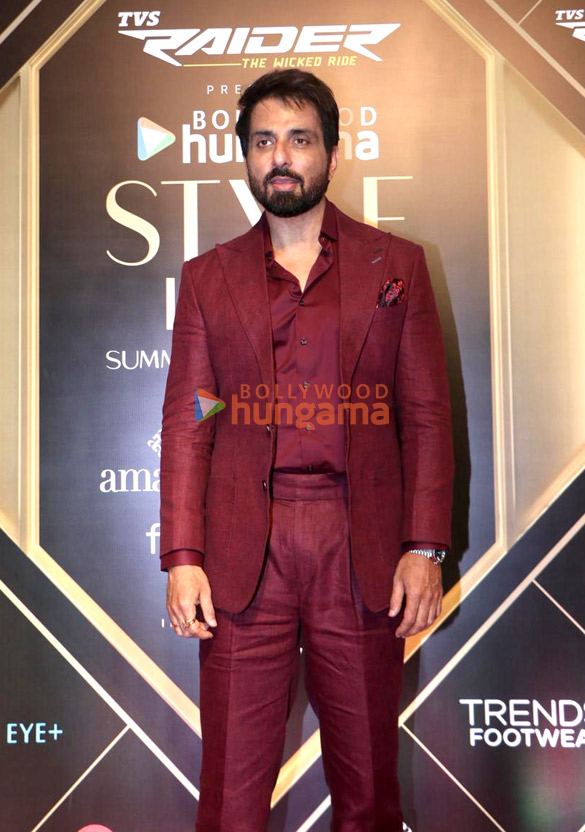 photos ananya panday sharvari shahid kapoor bhumi pednekar vaani kapoor arshad warsi and others grace the red carpet at bollywood hungama style icon awards 2026 24