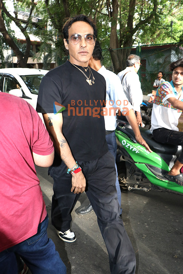 photos anil kapoor hema malini sajid nadiadwala anu malik and others attend late pahlaj nihalanis prayer meet 2