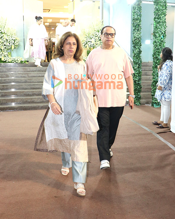photos anil kapoor hema malini sajid nadiadwala anu malik and others attend late pahlaj nihalanis prayer meet 28