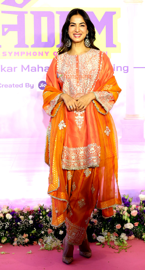 photos anil kapoor shankar mahadevan shaan and others attend anandam the symphony of devotion experience 13