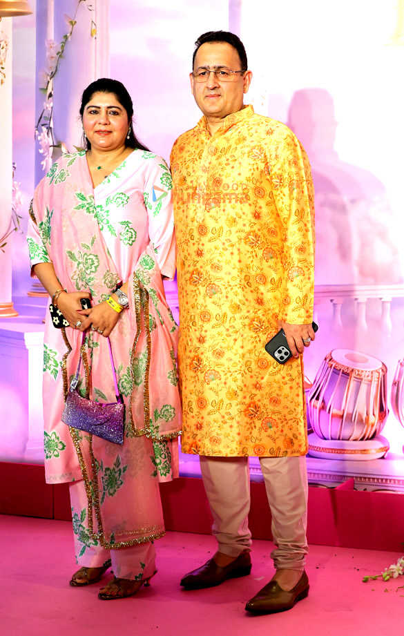 photos anil kapoor shankar mahadevan shaan and others attend anandam the symphony of devotion experience 19