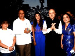 Photos: Ashish Shelar and Anupam Kher snapped inaugurating Sangeeta Babani’s Public Art Installation in Juhu