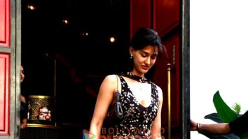 Photos: Disha Patani snapped outside a restaurant in Khar