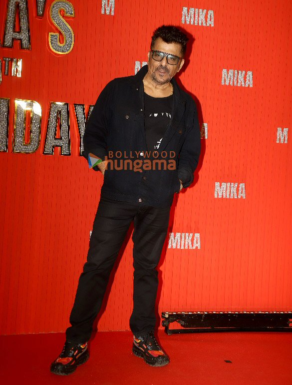 photos hema malini anupam kher sonu nigam iulia vantur and others attend mika singhs 50th birthday bash 24
