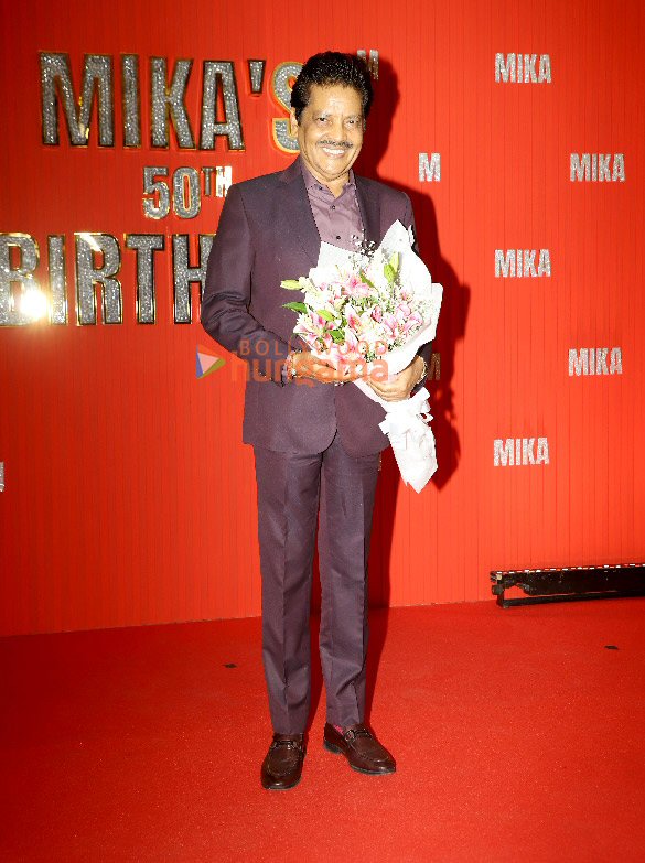 photos hema malini anupam kher sonu nigam iulia vantur and others attend mika singhs 50th birthday bash 27