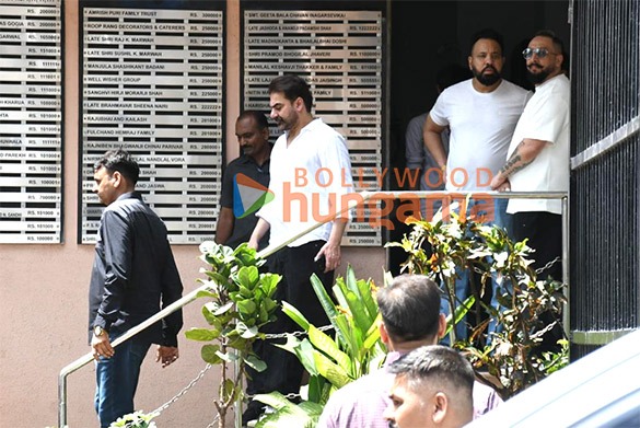 photos salman khan sohail khan arbaaz khan and others snapped at kumud ranes funeral 44