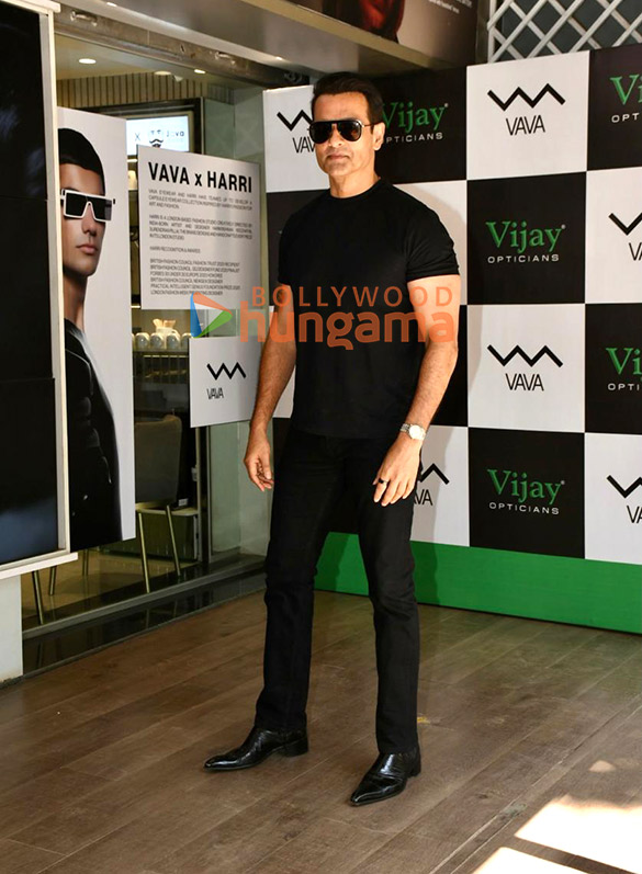 photos sophie choudry rohit roy kubbra sait and others attend a store launch 6