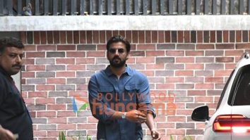 Photos: Zaheer Iqbal snapped outside Excel office in Khar