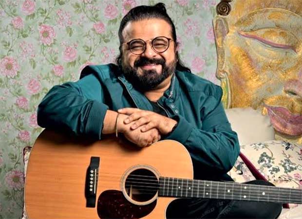 क्या बॉलीवुड कम्पोजीशन से बाहर हो रहे हैं प्रीतम? यहाँ हम क्या जानते हैं
