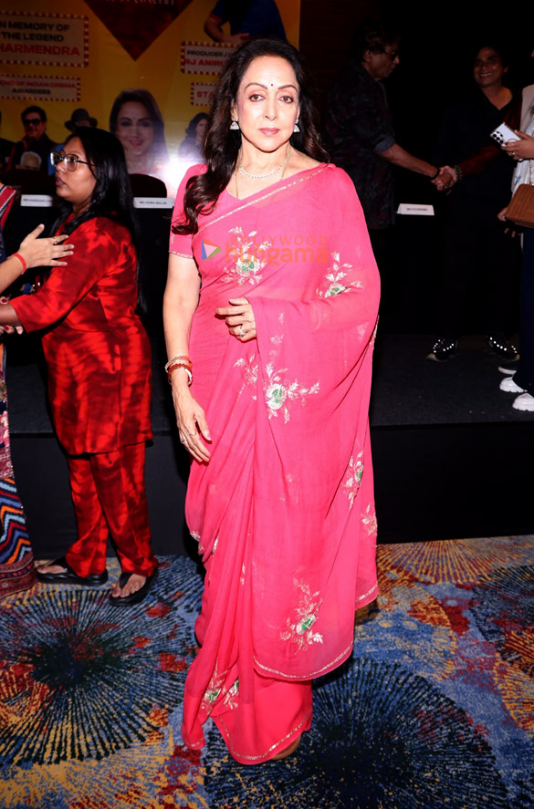dream girl hema malini opens up for the first time in 60 years about her extraordinary journey 7