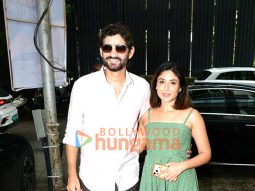 Photos: Gaurav Kapur and Kritika Kamra spotted outside a restaurant in Bandra