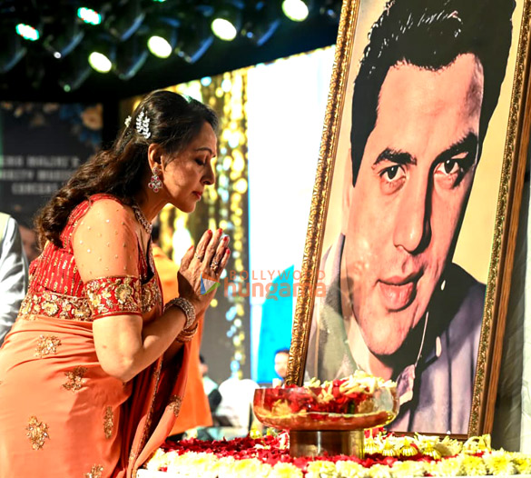 photos hema malini celebrates 60 years in indian cinema honours dharmendra and backs cintaa fwice 5