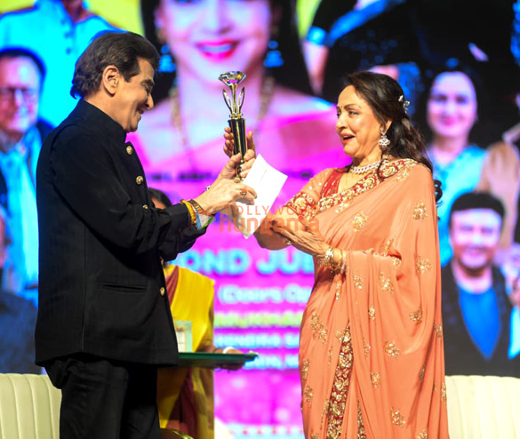 photos hema malini celebrates 60 years in indian cinema honours dharmendra and backs cintaa fwice 8
