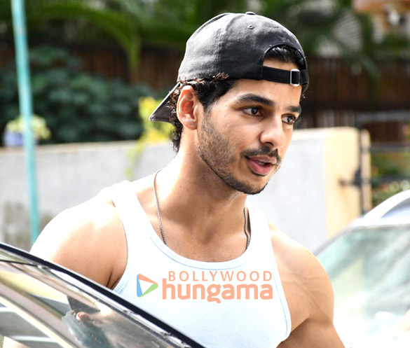 Photos: Ishaan Khatter snapped at a gym in Bandra Photos: Ishaan Khatter snapped at a gym in Bandra