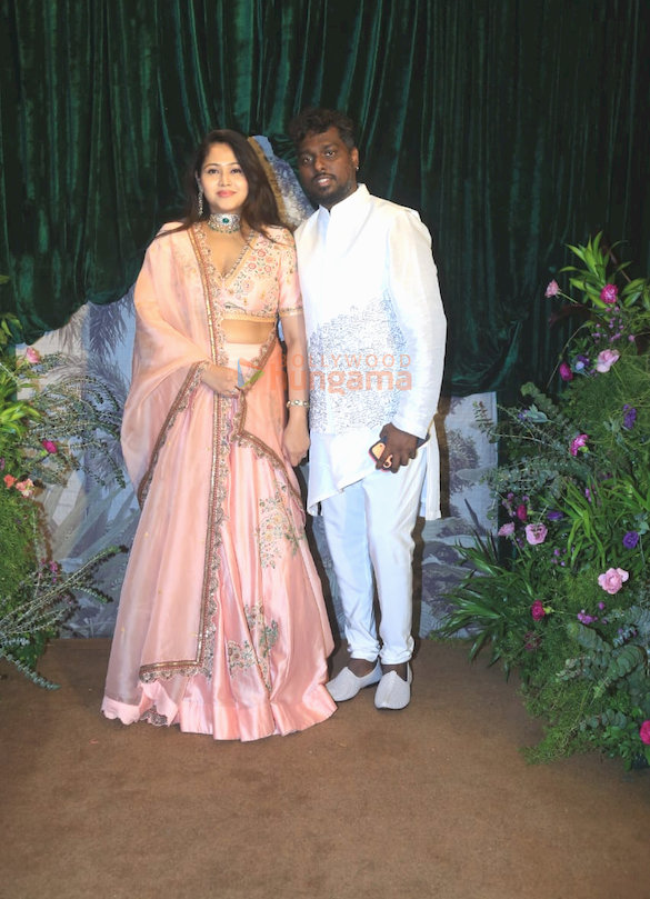 photos janhvi kapoor anil kapoor bhumi pednekar varun dhawan rakul preet singh rekha and others attend anshula kapoor and roha 13