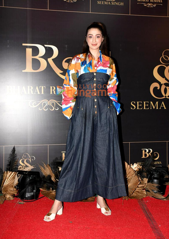 photos maniesh paul lakshmi raai karan kundrra and others snapped at a store launch 7