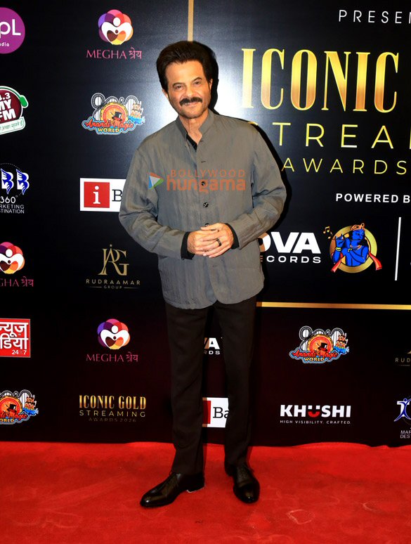 photos radhikka madan manoj bajpayee nawazuddin siddiqui jyothika anil kapoor and others grace the iconic gold streaming awards 2026 3