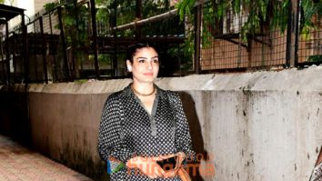 Photos: Raveena Tandon snapped outside a clinic in Khar