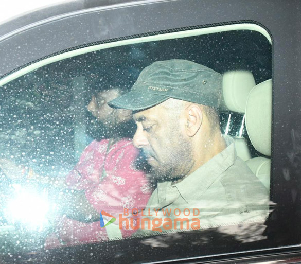 photos salman khan snapped at sra office in bandra 6