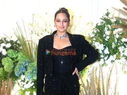 Photos: Sonakshi Sinha, Bobby Deol, Randeep Hooda and others snapped at Akanksha Ranjan and Sharan Sharma’s wedding reception
