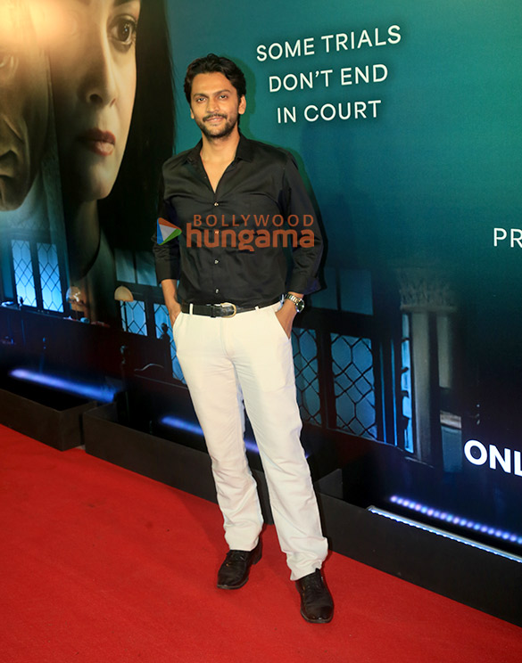 photos sunny deol dia mirza others grace the success party of ikka 7