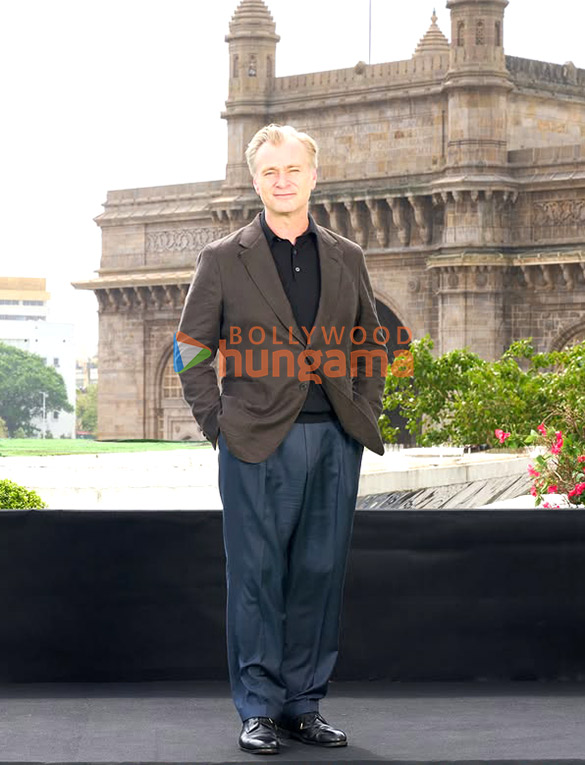 photos team of the odyssey snapped posing in front gateway of india at the backdrop in mumbai 5