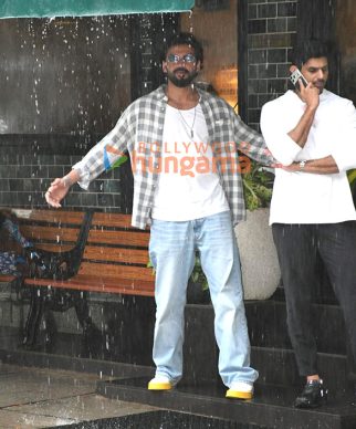 Photos: Zaheer Iqbal snapped outside a cafe in Bandra