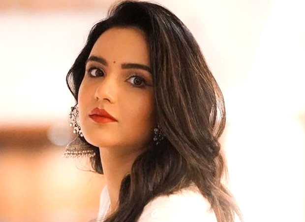 अस्पताल में भर्ती होने के बाद जैस्मीन भसीन ने सकारात्मक स्वास्थ्य अपडेट साझा किया: