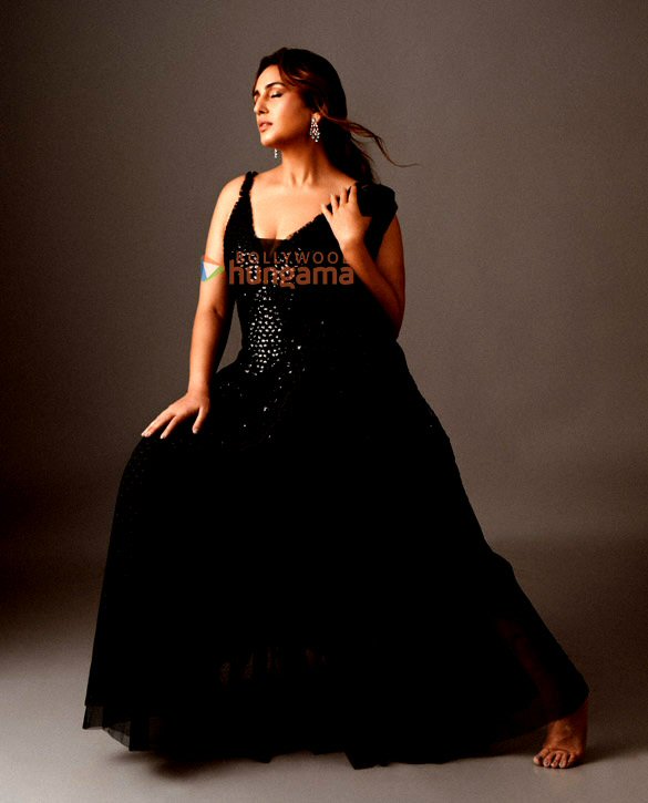 huma qureshi 1 222
