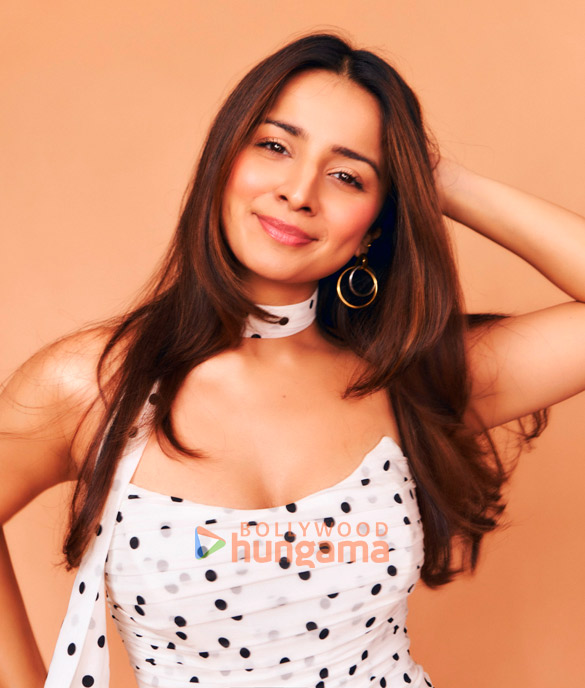 mahima makwana 4 23