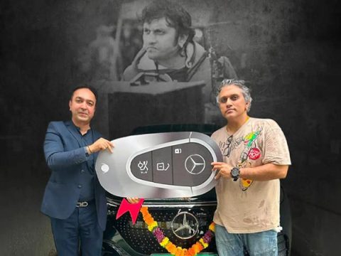 Mohit Suri buys Mercedes-Benz EQS worth over Rs 1.60 crore, adds luxury EV to his garage Mohit Suri buys Mercedes-Benz EQS worth over Rs 1.60 crore, adds luxury EV to his garage