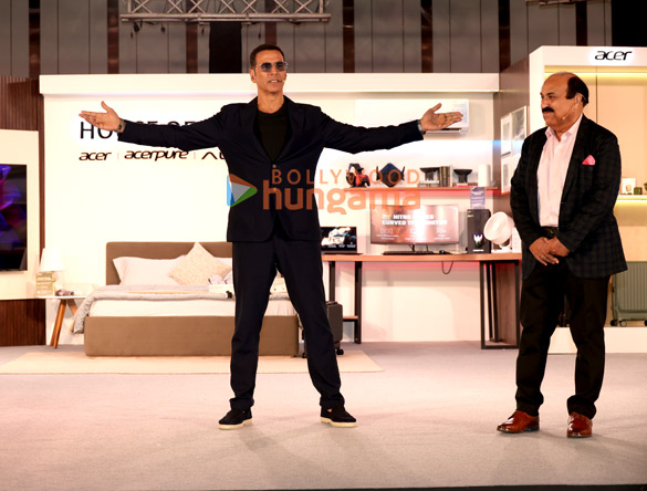 photos akshay kumar snapped at an event by acer india in mumbai 5