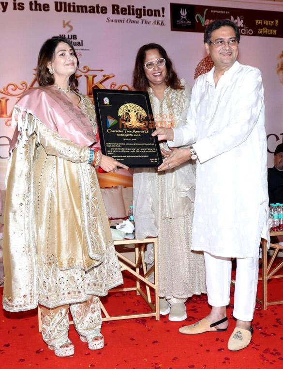 photos ali fazal pankaj tripathi subhash ghai rajkumar santoshi and others attend klub spirituals akk mahotsav 2026 26