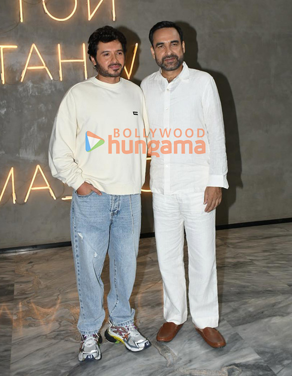 photos ali fazal pankaj tripathi and divyenndu snapped at excel office for promoting mirzapur the movie 3