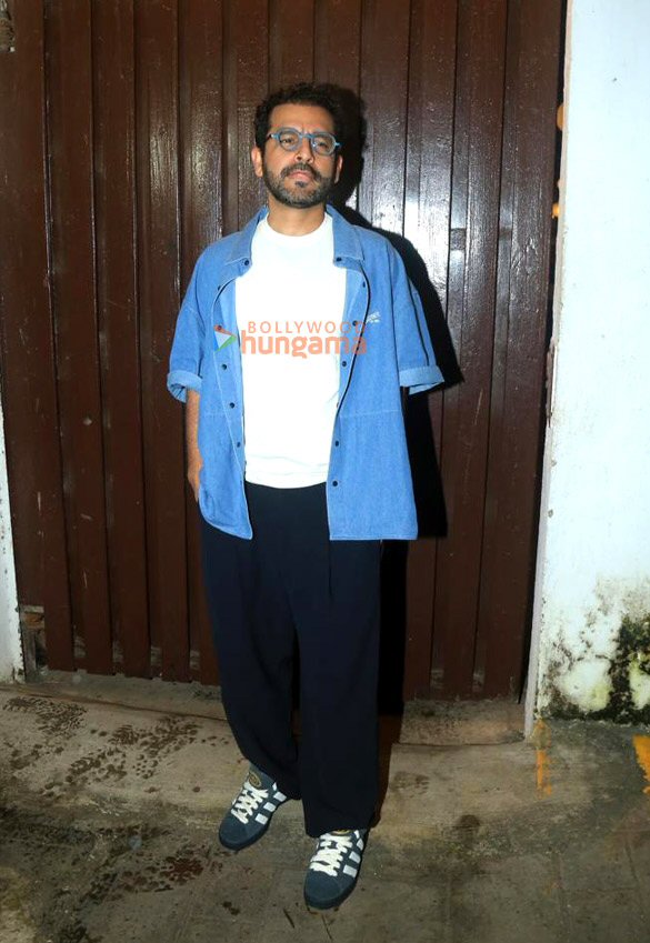 photos ali fazal and divyenndu host a special daawat for the entire team of mirzapur the movie at bandra 13
